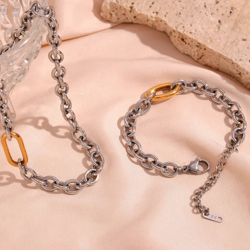 Kerri Chain Necklace
