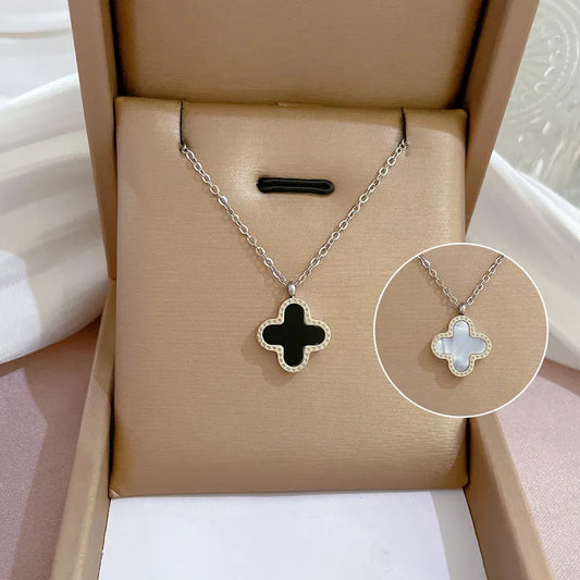 2-Way Clo Necklace