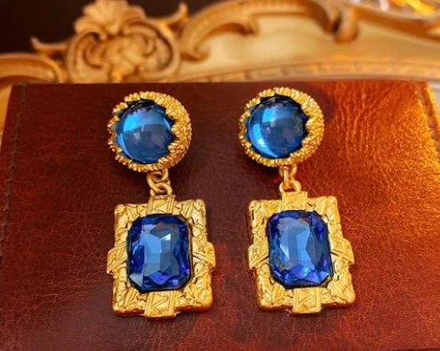 Zachari Earrings